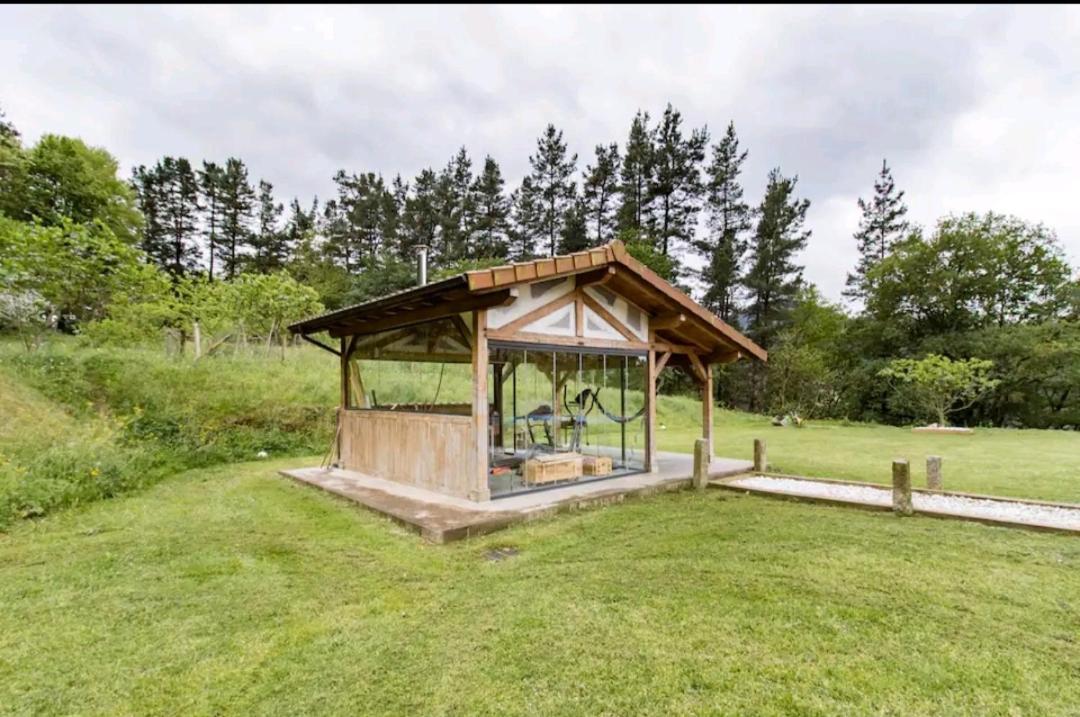 Chalet Con Piscina Climatizada En La Naturaleza Areatza Buitenkant foto